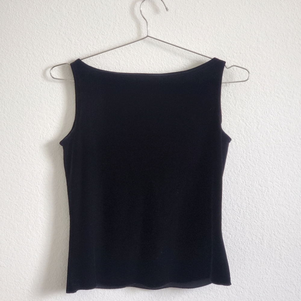 August Silk Sleeveless Boatneck Top with Velvet Texture, Small Petite/Cropped